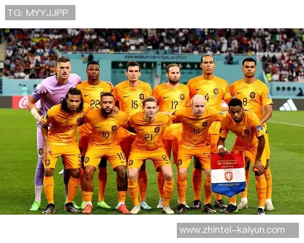 意大利与荷兰足球对决结果揭晓赛况分析与精彩瞬间回顾